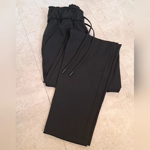 Lululemon High Rise Pant 7/8 - Picture 3 of 9